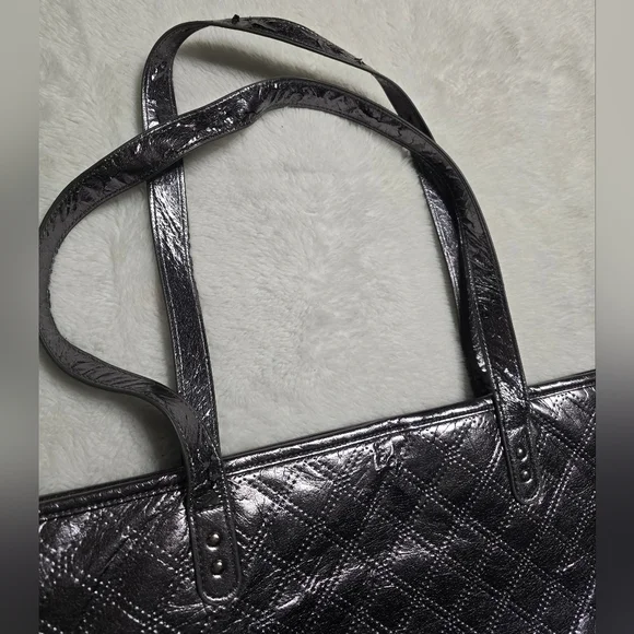 Bath & Body Works Bag Tote Silver Chrome Shoulder Handbag Purse Quilted Look - Picture 7 of 10